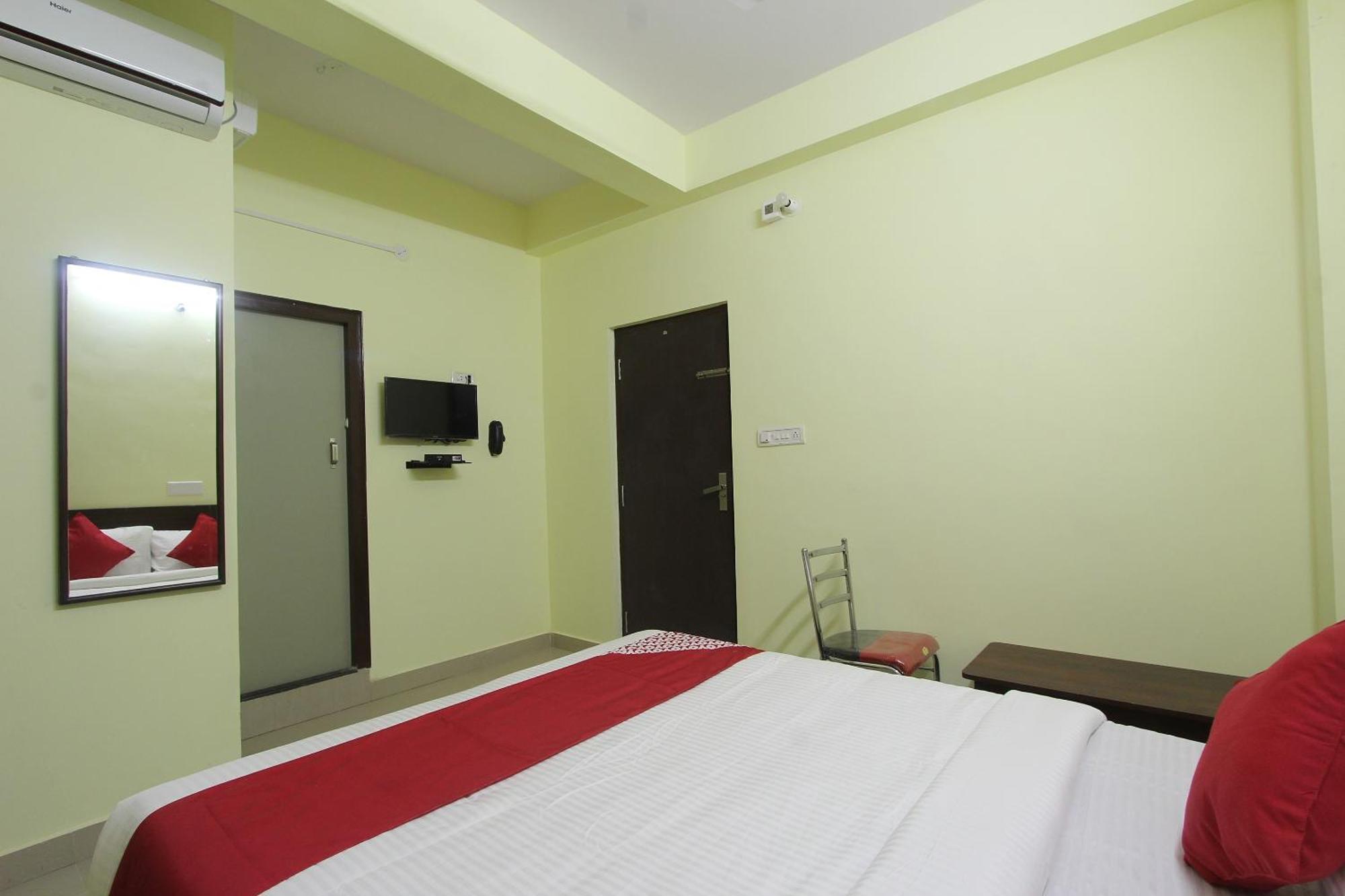 Hotel O V R Residency Near Sri Amruth Chithra Mandira Bangalore Exteriör bild