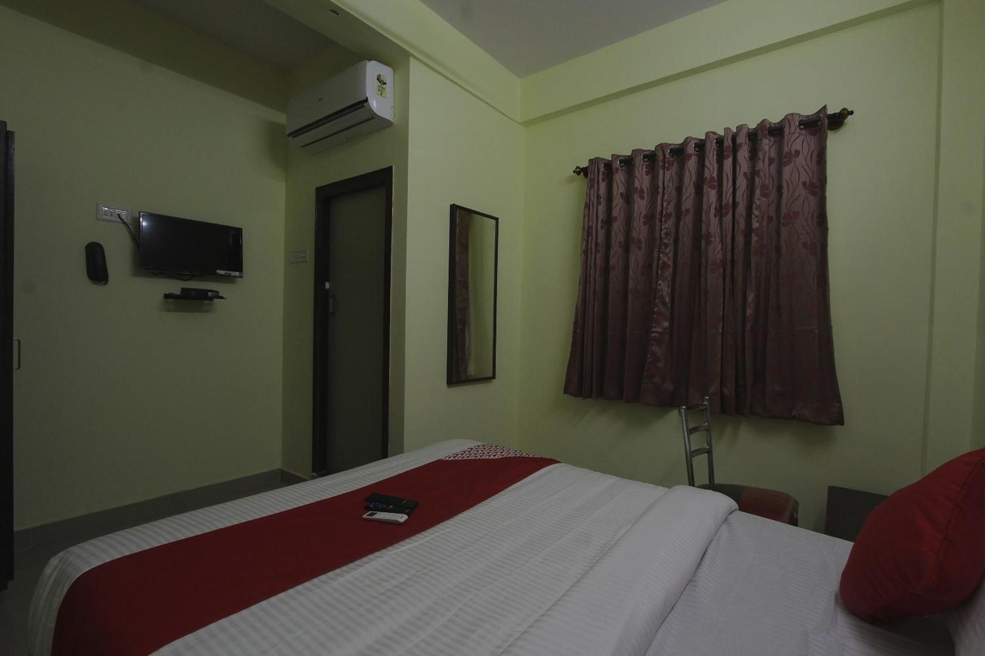 Hotel O V R Residency Near Sri Amruth Chithra Mandira Bangalore Exteriör bild