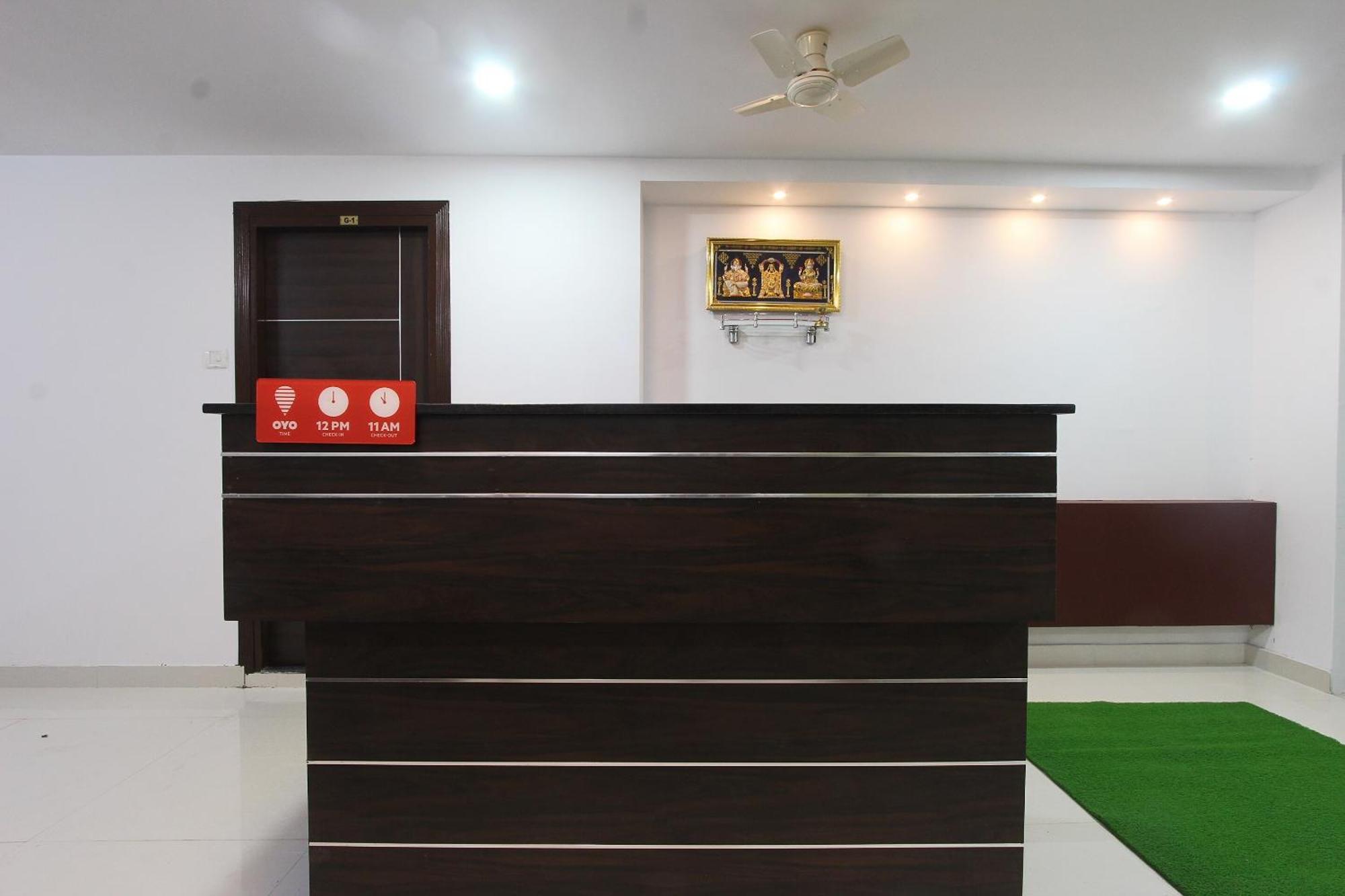 Hotel O V R Residency Near Sri Amruth Chithra Mandira Bangalore Exteriör bild
